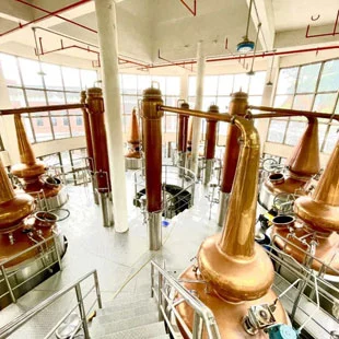 copper distilling equipment