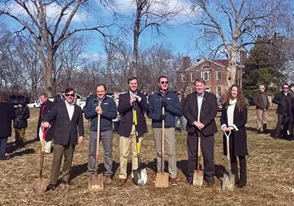 Bluegrass Distillers Expanding in Midway