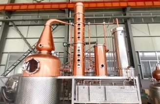 Distillation Equipment